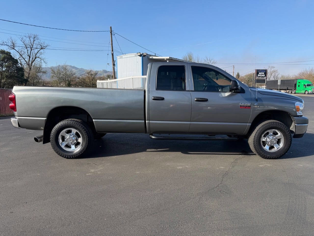 Used 2009 Dodge Ram 3500 Truck SLT w/ Popular Equipment Group image 21