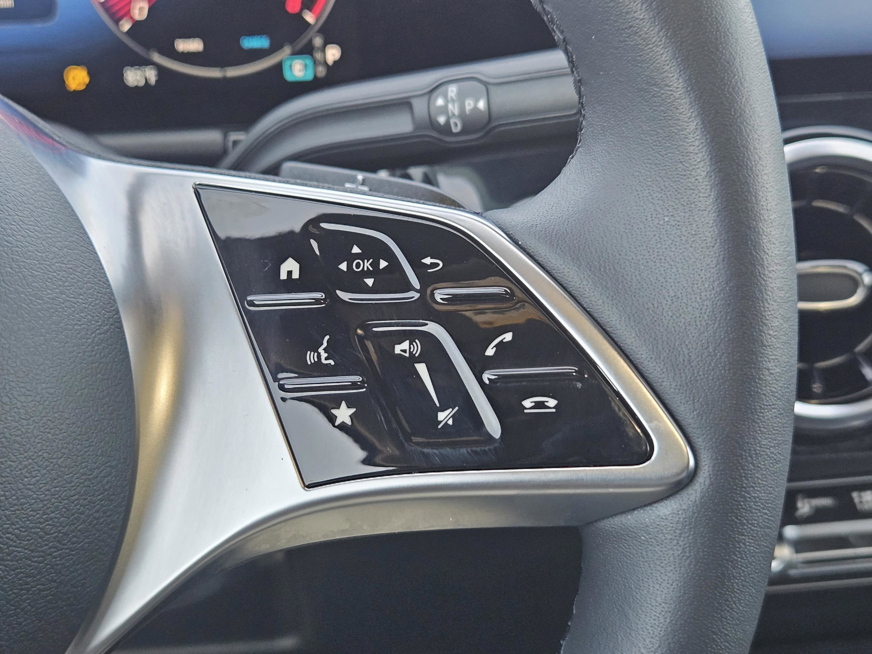 Used 2026 Mercedes-Benz GLA 250 image 23