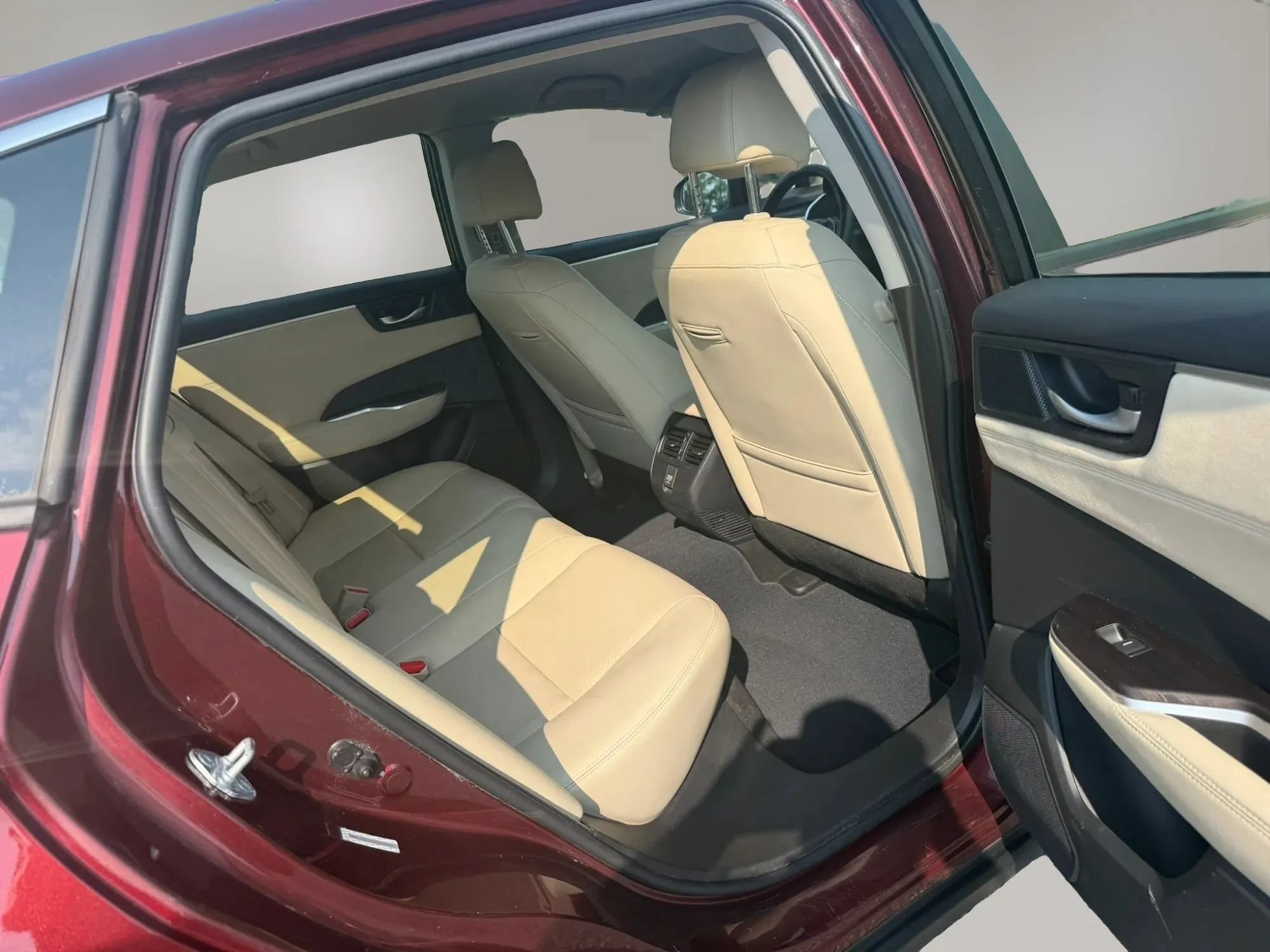 Used 2018 Honda Clarity Touring image 28