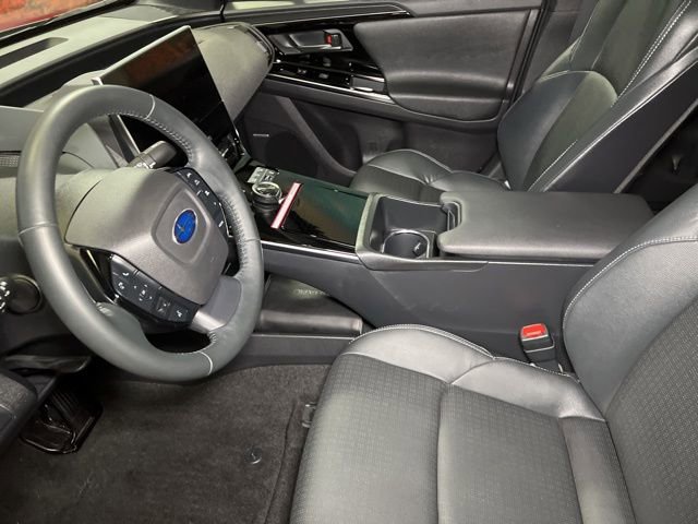 Used 2023 Subaru Solterra AWD image 25