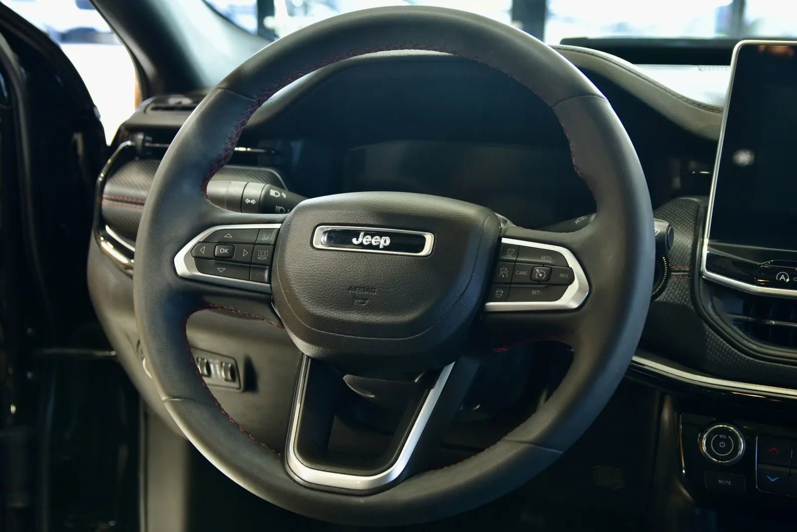 Used 2023 Jeep Compass Trailhawk w/ Trailhawk Elite Group image 20