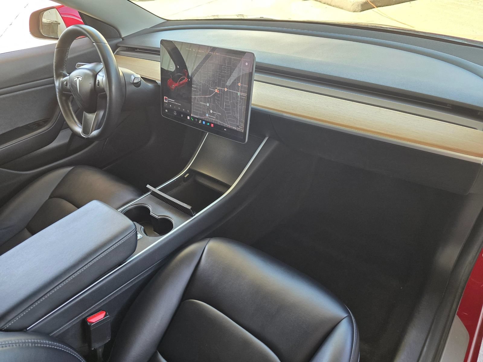 Used 2018 Tesla Model 3 Long Range RWD image 29