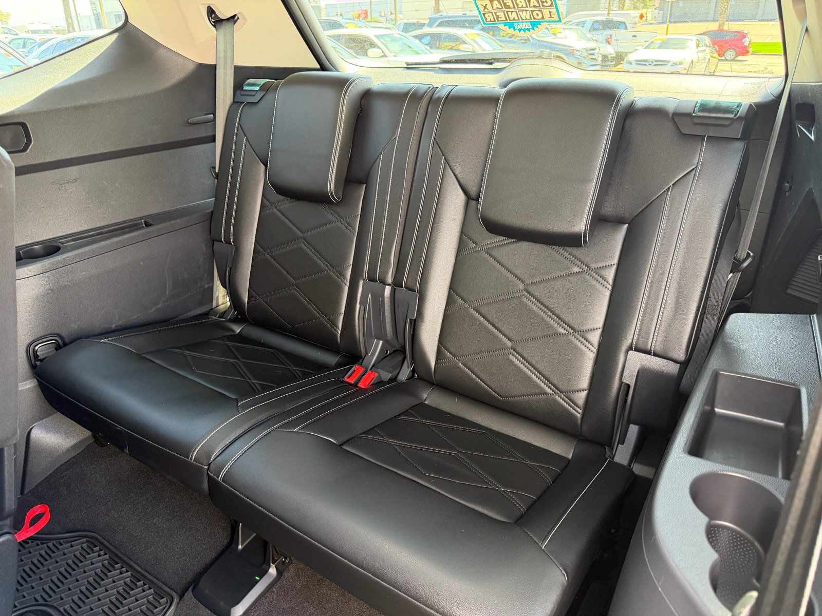 Used 2024 Volkswagen Atlas SE AWD/4WD image 12