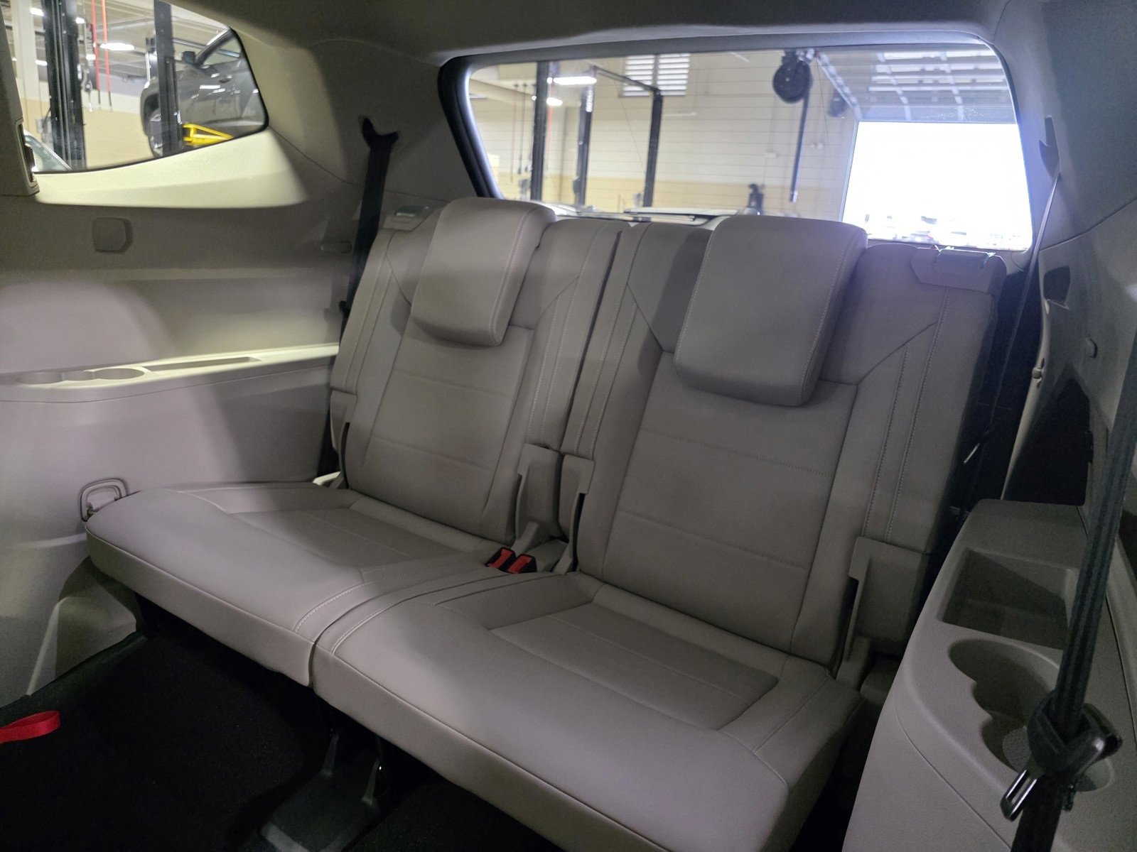 Used 2022 Volkswagen Atlas SE image 11