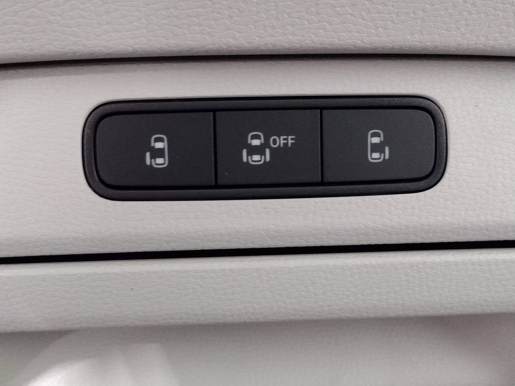 New 2025 Volkswagen ID. Buzz 1st Edition image 39