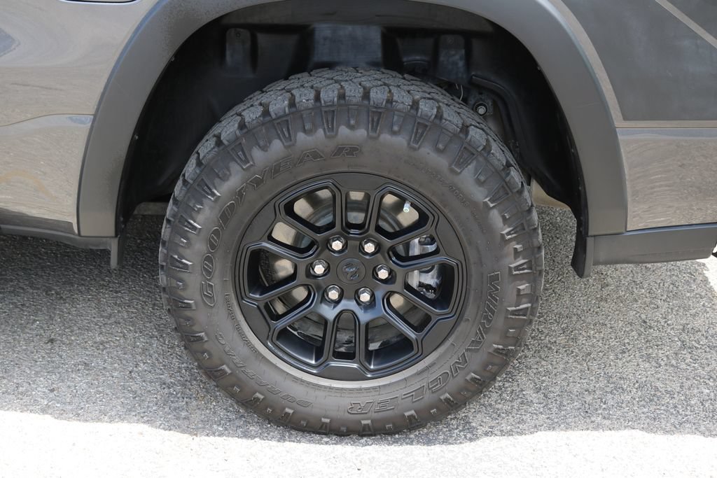 Used 2025 RAM 1500 Rebel w/ Trailer Tow Group AWD/4WD image 9