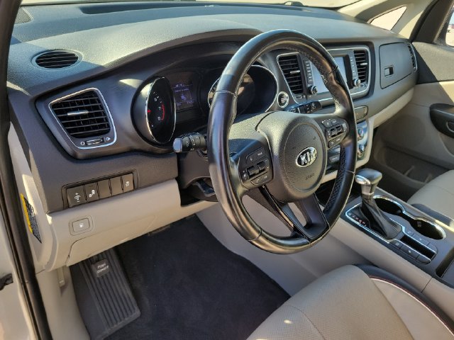 Used 2019 Kia Sedona EX FWD image 18