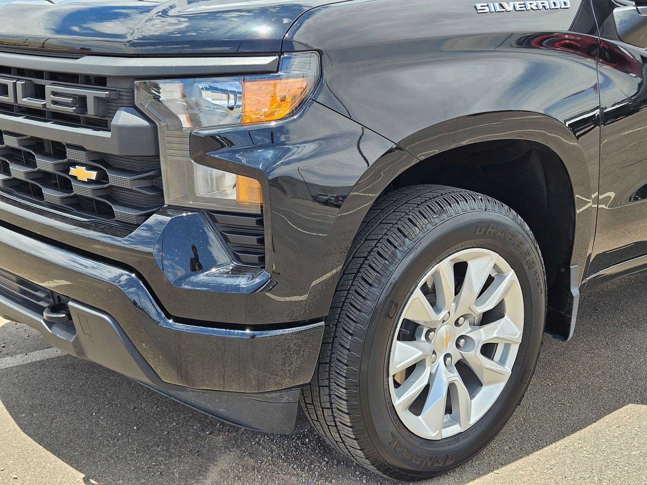 Certified 2025 Chevrolet Silverado 1500 Custom AWD/4WD image 11