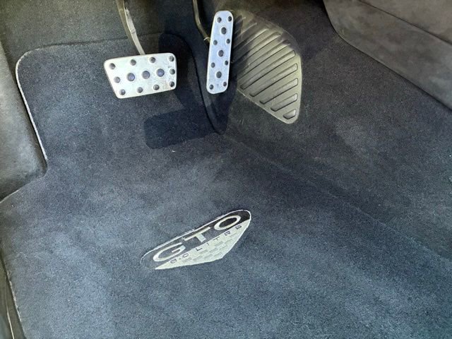 Used 2005 Pontiac GTO image 19