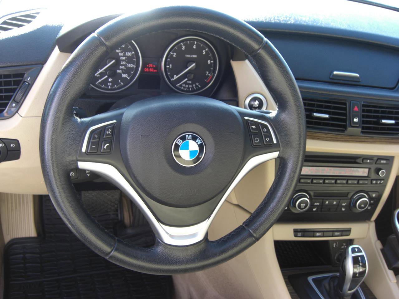 Used 2013 BMW X1 sDrive28i RWD image 12