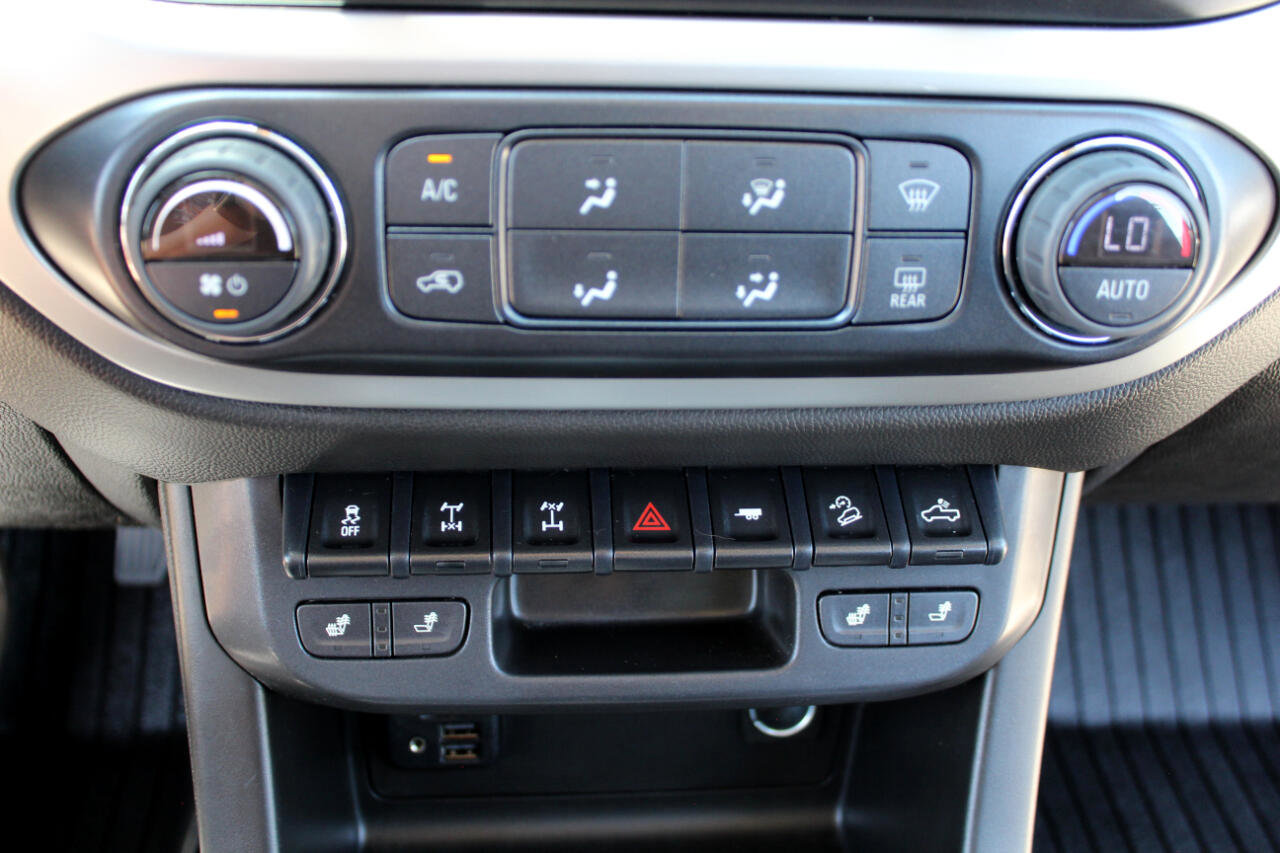 Used 2022 Chevrolet Colorado ZR2 image 22
