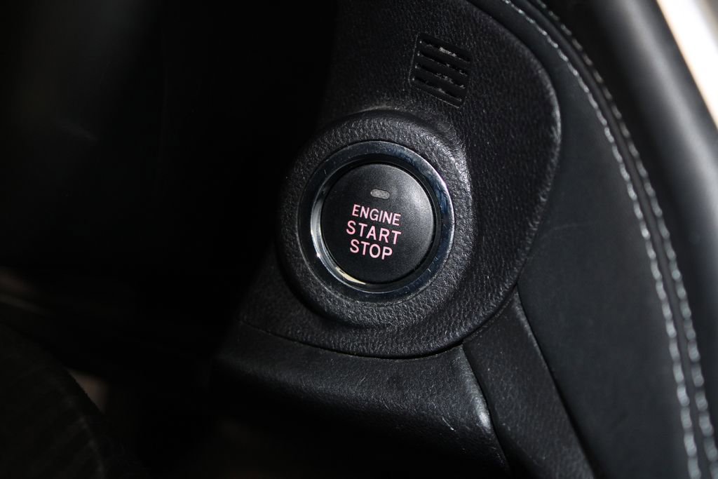 Used 2023 Subaru Outback Limited image 42