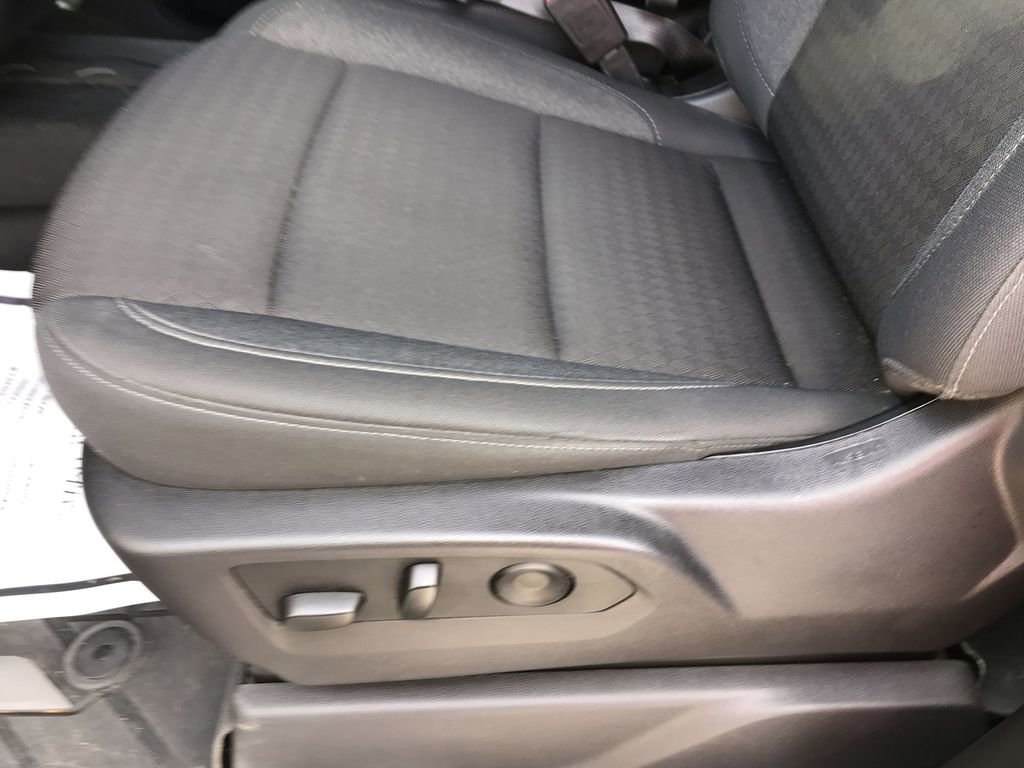 Used 2024 Chevrolet Silverado 1500 Custom image 12