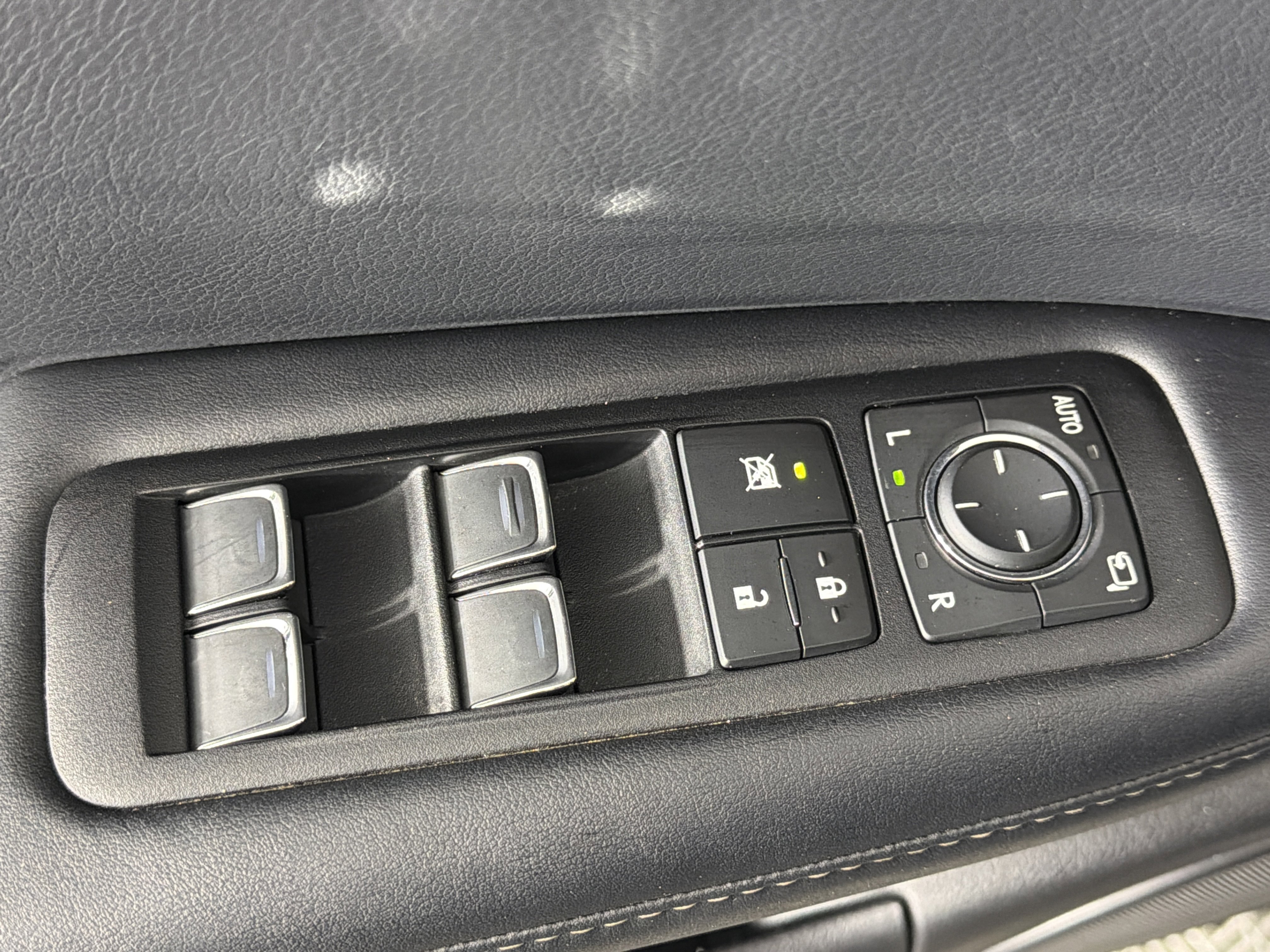 Used 2022 Lexus RX 350 AWD w/ Premium Package image 8