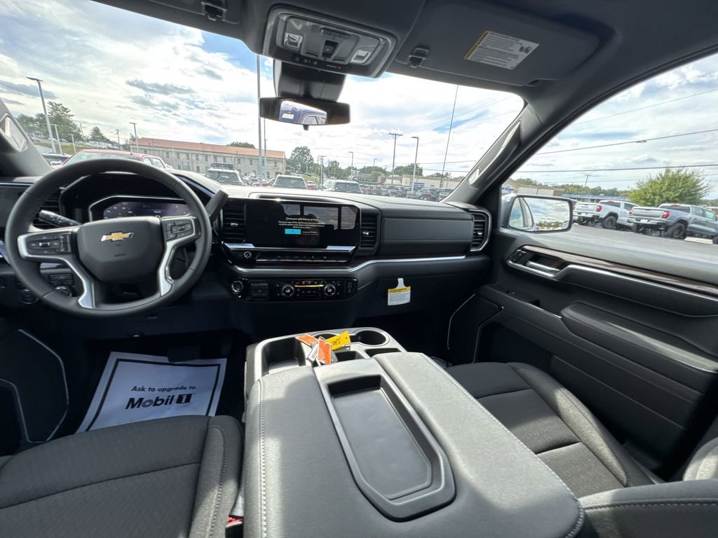 New 2026 Chevrolet Silverado 1500 LT w/ All Star Edition Plus image 10