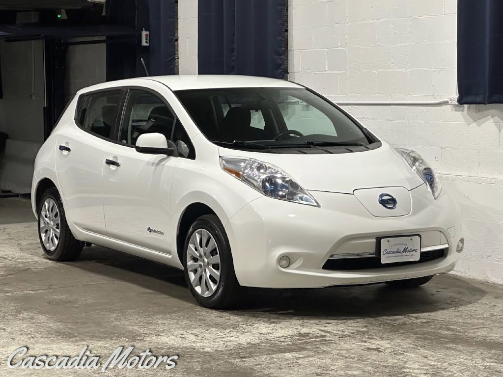 Used 2013 Nissan Leaf S w/ Recycling/Organizational Pkg FWD image 1