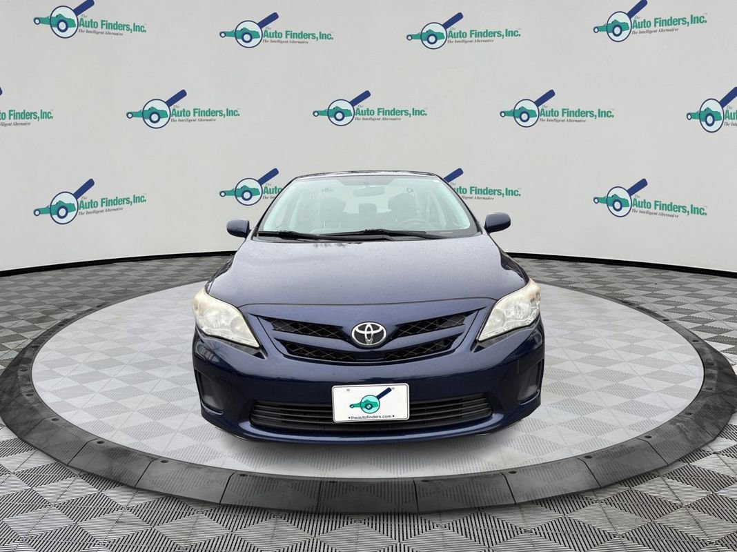 Used 2012 Toyota Corolla LE image 3