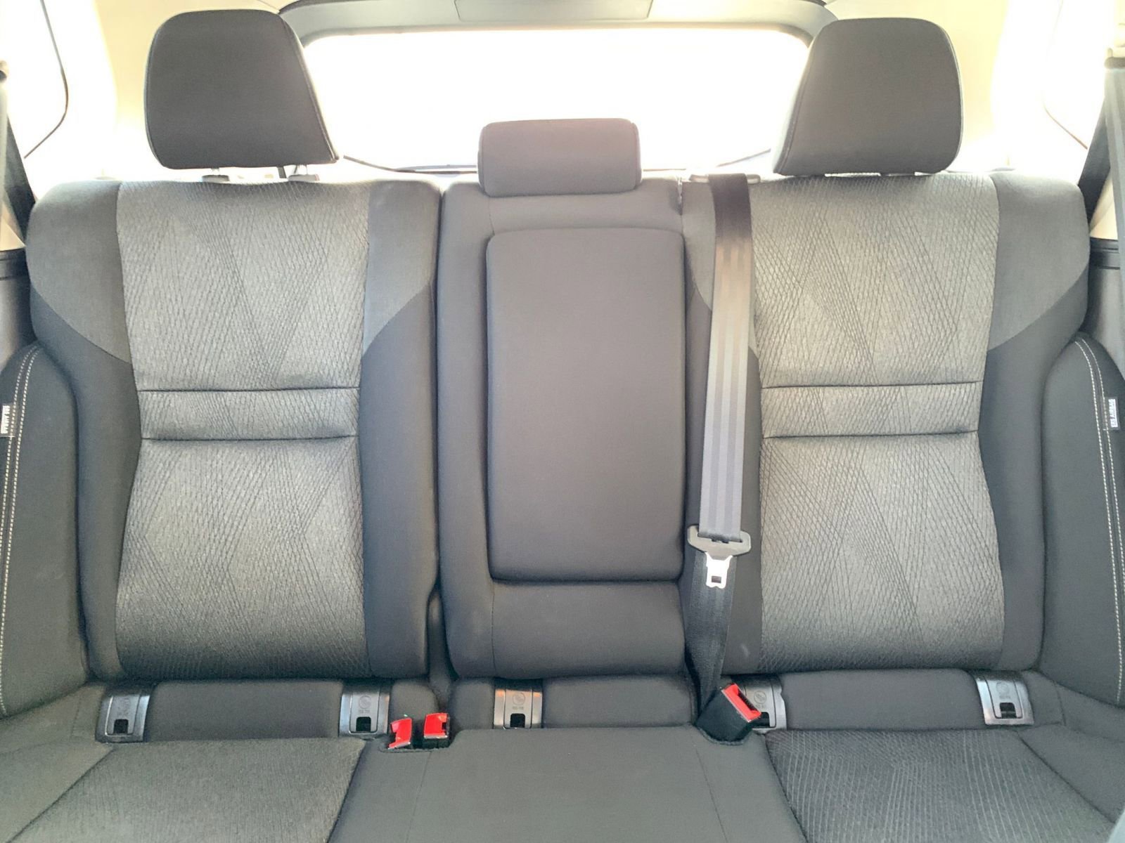 Used 2025 Nissan Rogue SV image 40