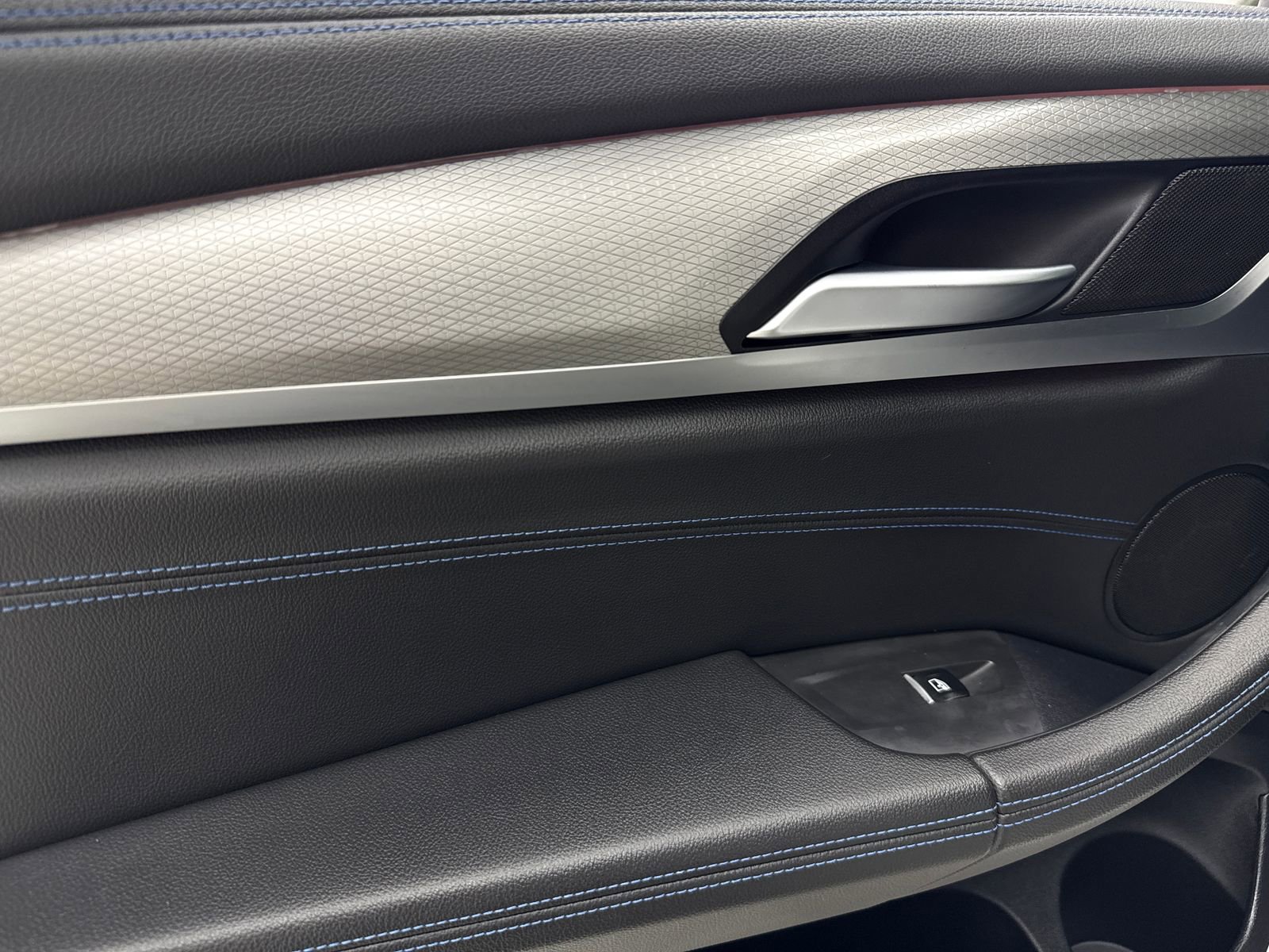 Used 2018 BMW X3 M40i AWD/4WD image 38