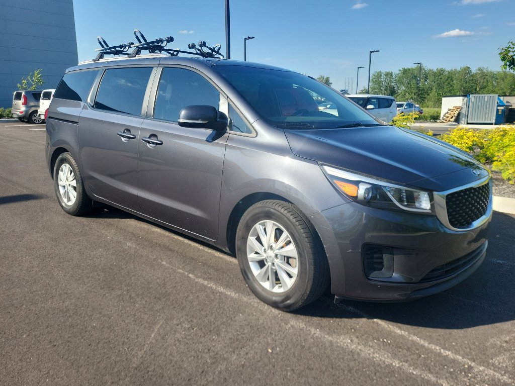 Used 2016 Kia Sedona LX w/ LX Convenience Package FWD image 6