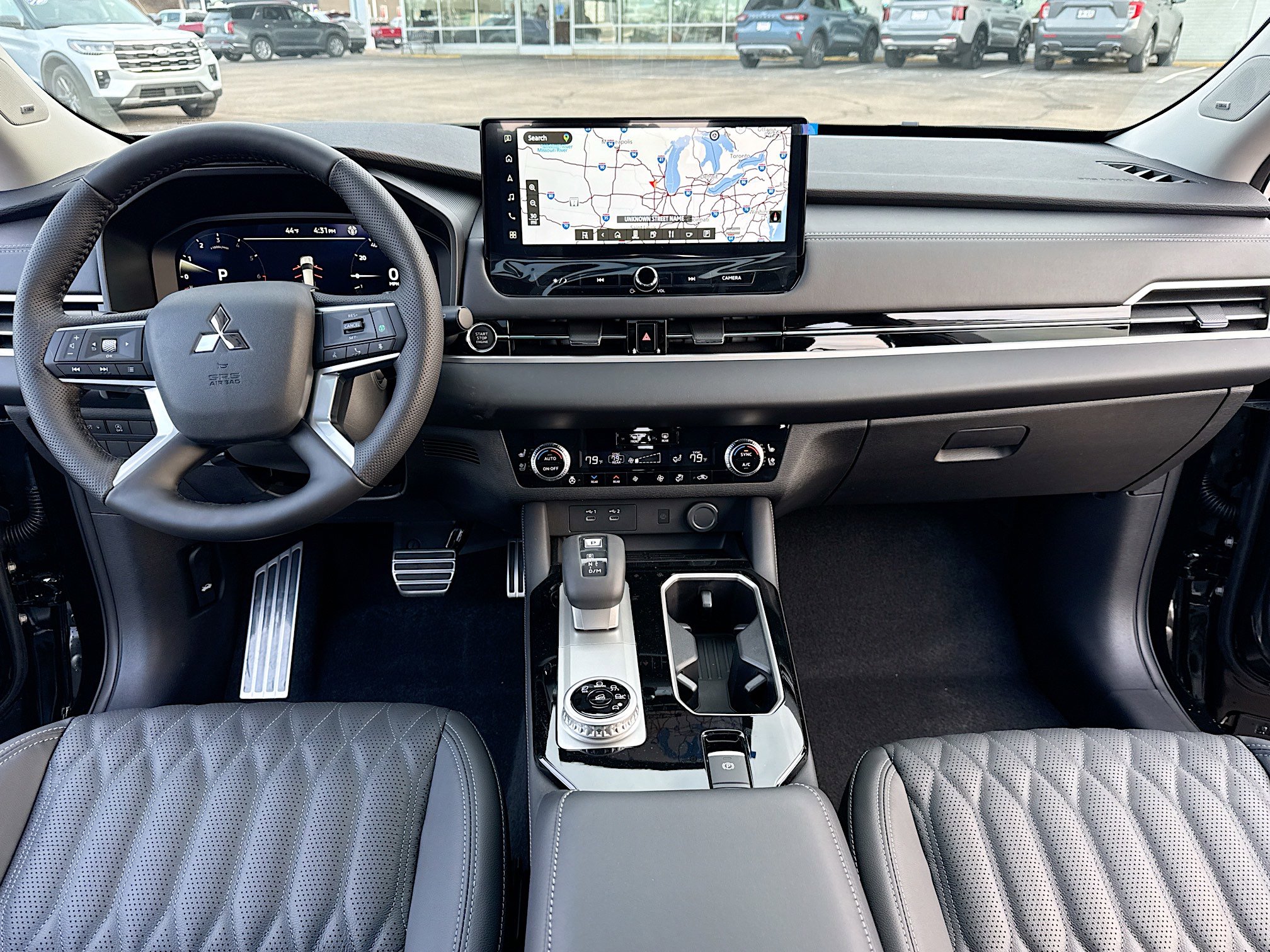 New 2026 Mitsubishi Outlander SEL FWD image 3