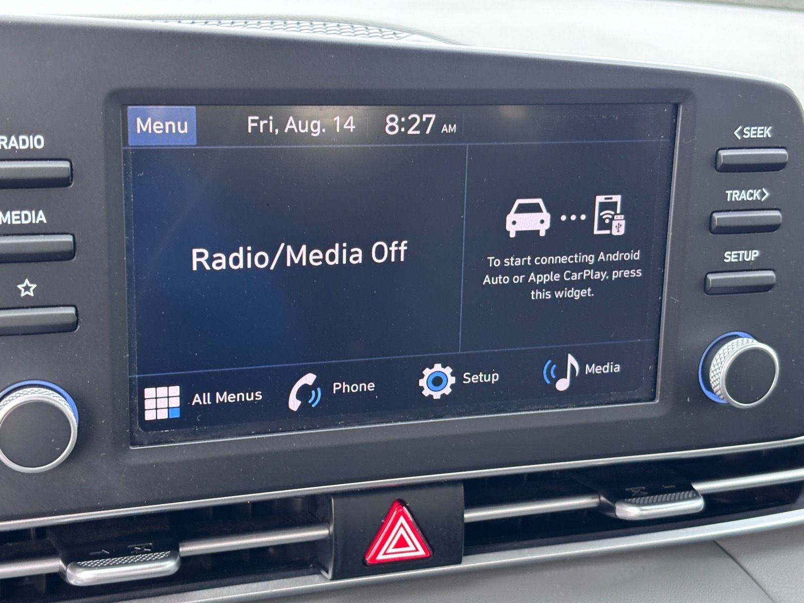 Used 2025 Hyundai Elantra Sport FWD image 28