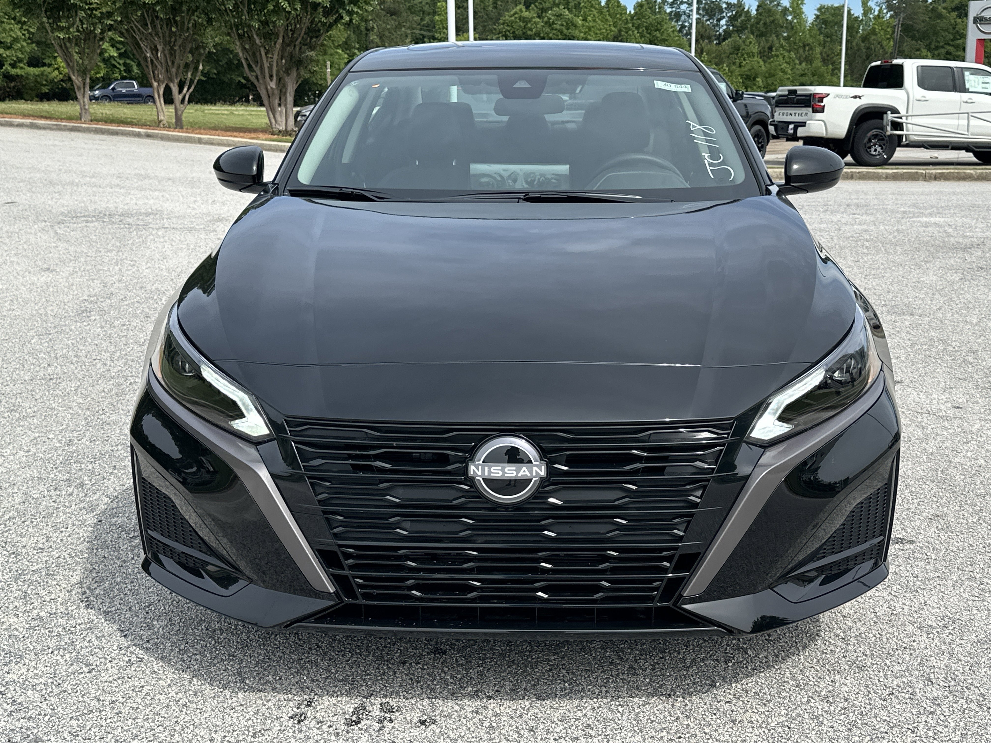 New 2026 Nissan Altima 2.5 SV FWD image 2