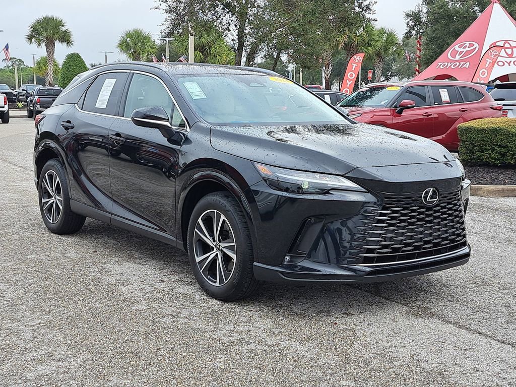Used 2024 Lexus RX 350 Premium image 2