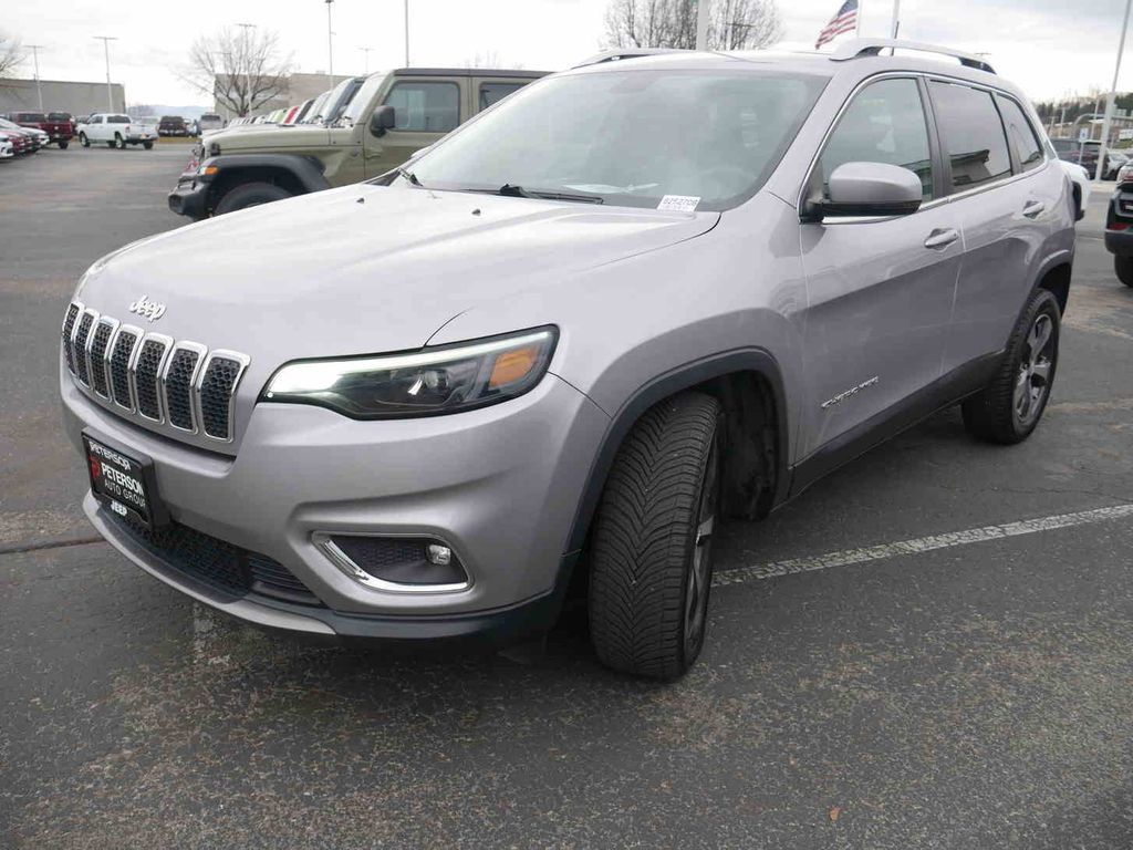 Used 2019 Jeep Cherokee Limited image 3