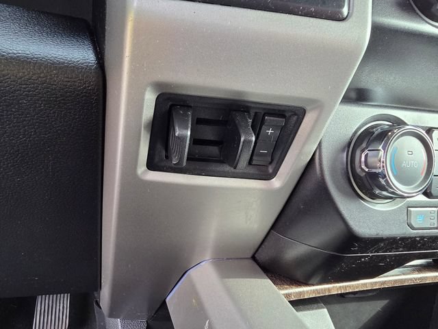 Used 2019 Ford F250 Lariat w/ Chrome Package AWD/4WD image 28
