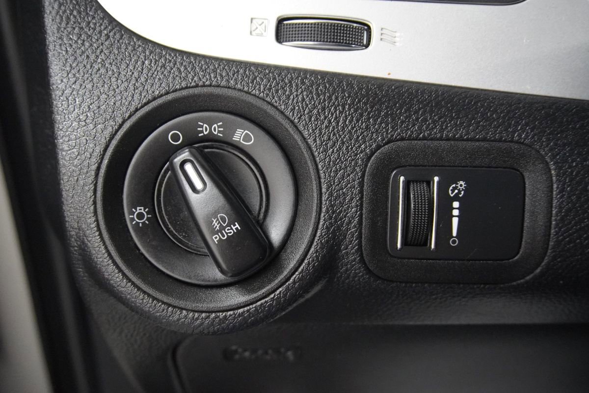 Used 2016 Dodge Journey Crossroad FWD image 18