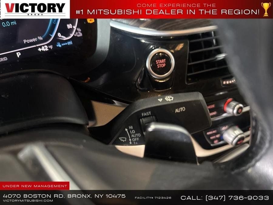Used 2022 BMW 530e xDrive w/ Premium Package AWD/4WD image 44