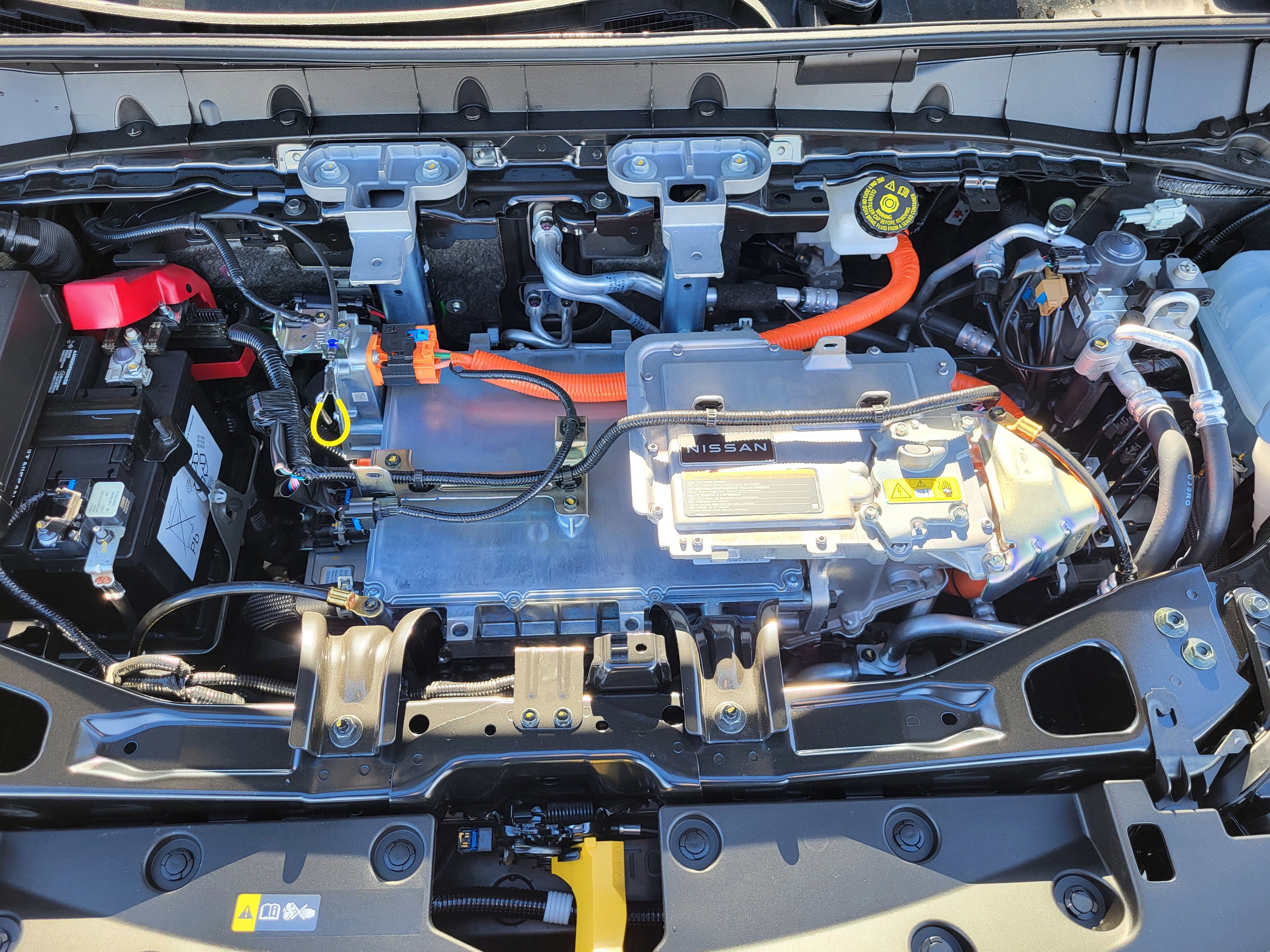 New 2026 Nissan Leaf Platinum+ w/ Cargo Package (Platinum+) image 12