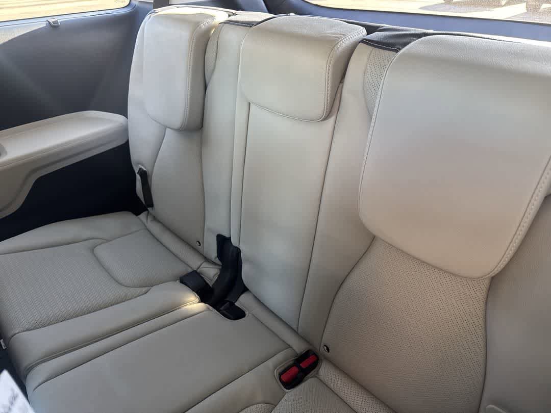 New 2026 Kia Carnival SX Prestige image 24