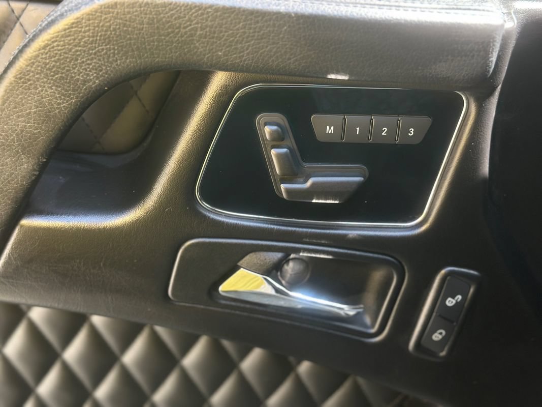 Used 2014 Mercedes-Benz G 63 AMG 4MATIC image 20