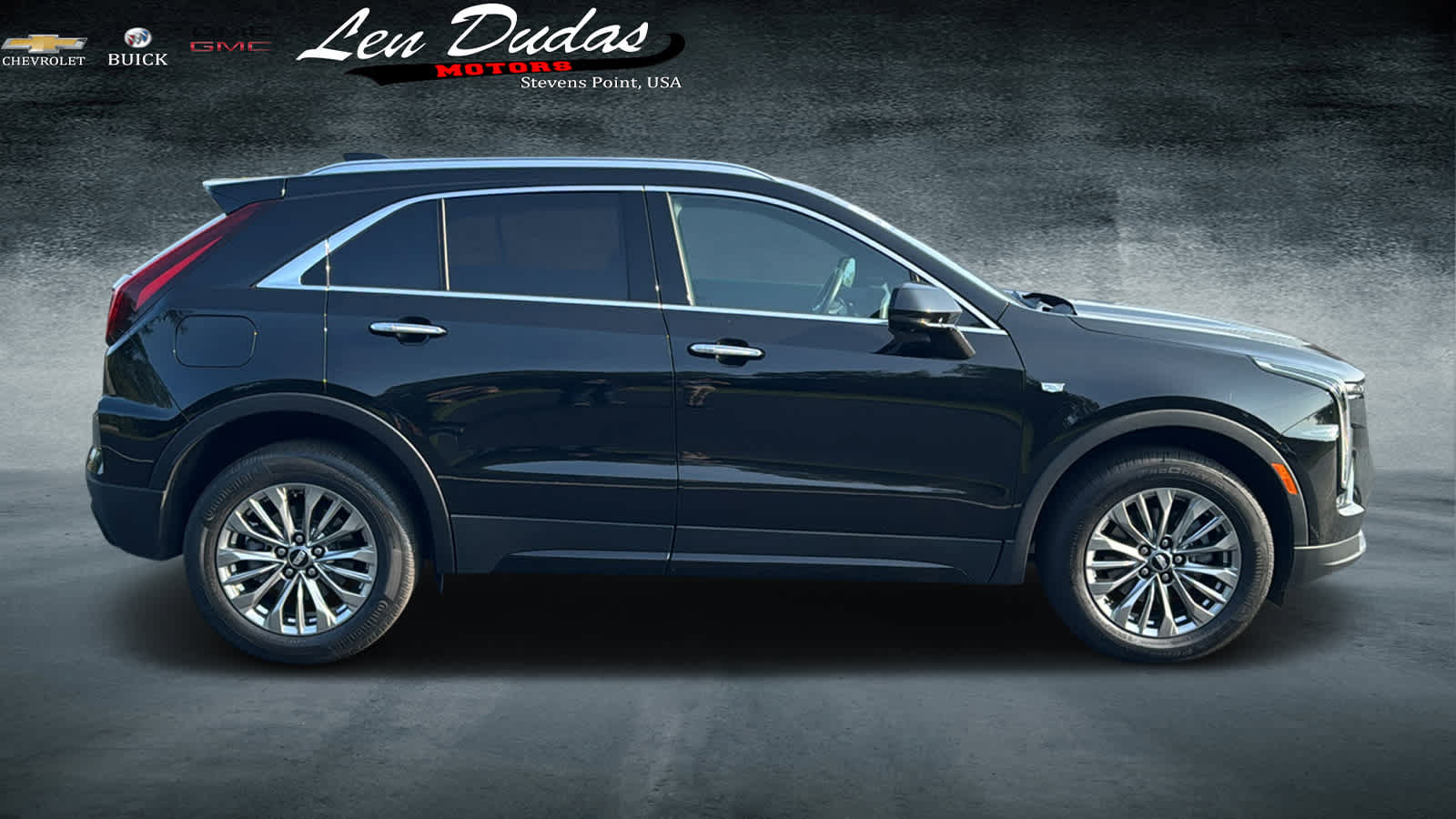 Certified 2025 Cadillac XT4 Premium Luxury AWD/4WD image 5