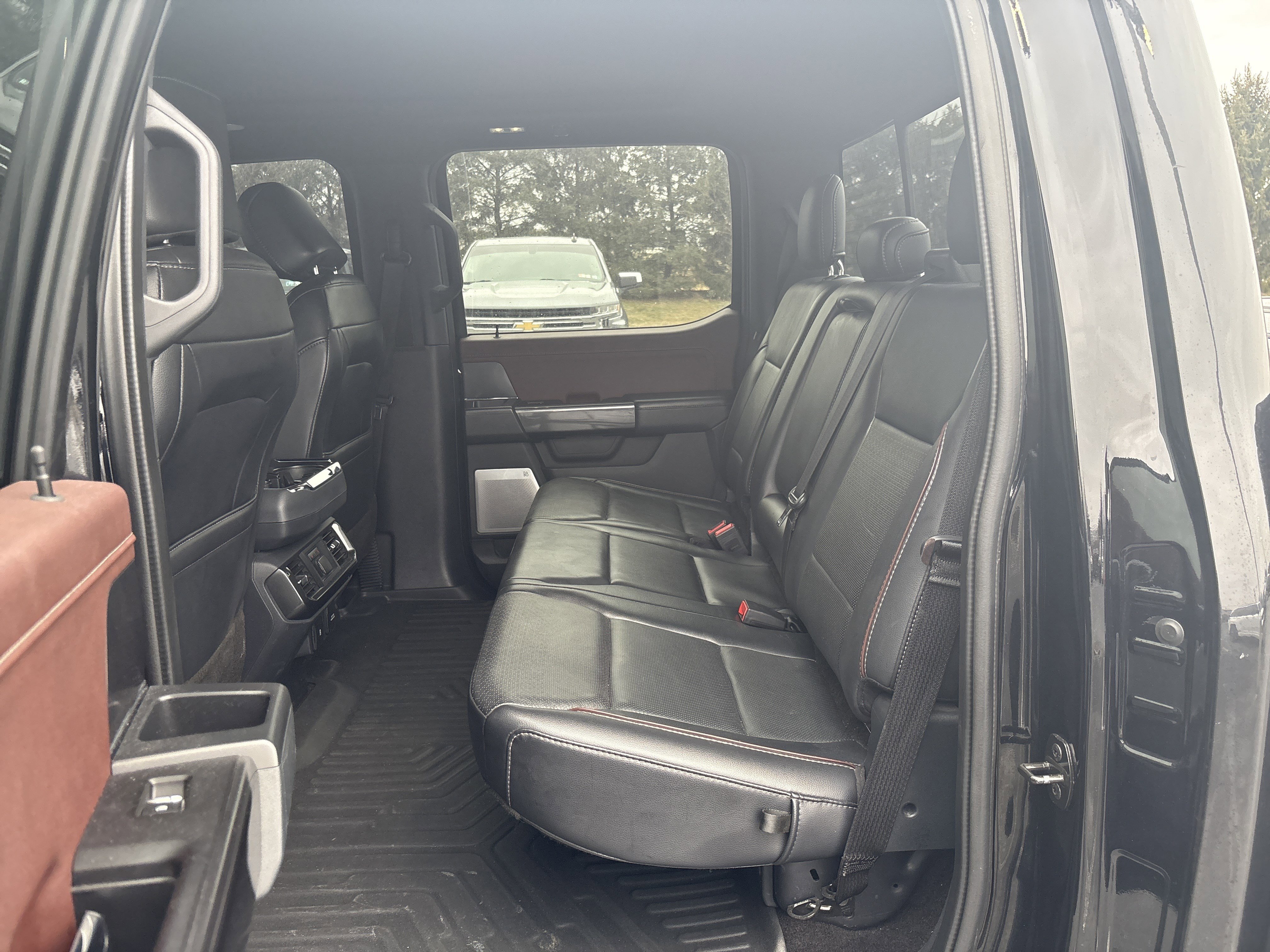 Used 2021 Ford F150 Lariat w/ Equipment Group 502A High image 14