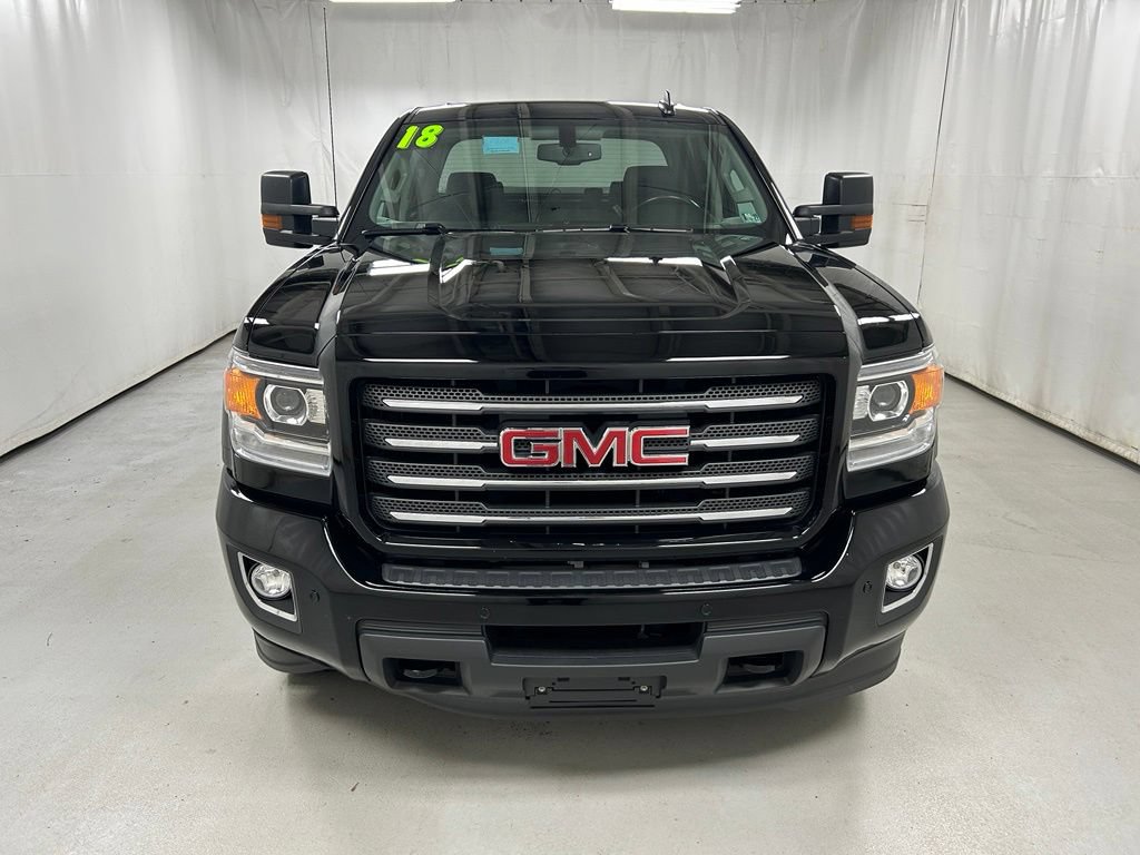 Used 2018 GMC Sierra 2500 SLT w/ All Terrain HD Package AWD/4WD image 4