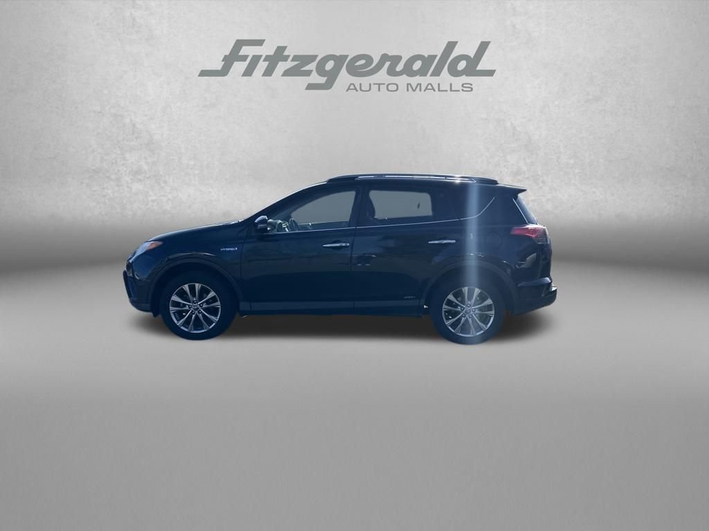 Used 2018 Toyota RAV4 Limited image 4