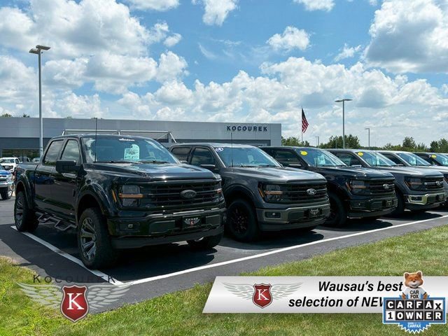 Used 2022 Ford Explorer XLT w/ Equipment Group 202A image 30