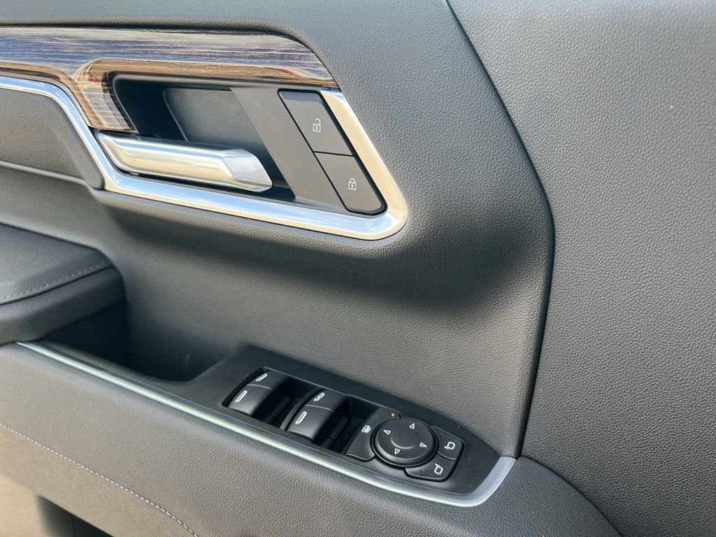 New 2026 GMC Sierra 1500 Elevation w/ Elevation Premium Package AWD/4WD image 20