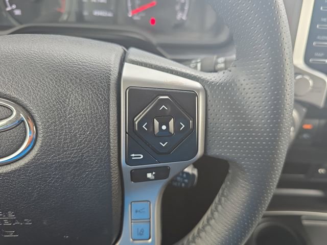 Used 2020 Toyota 4Runner SR5 Premium w/ Moonroof Package image 17