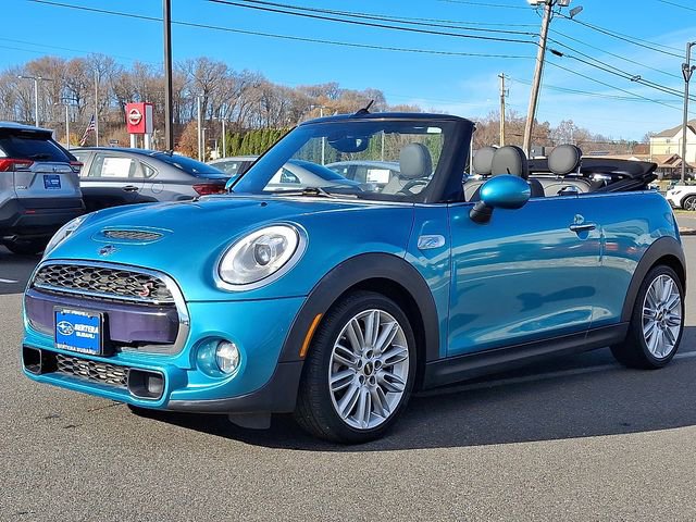 Used 2017 MINI Cooper S image 3