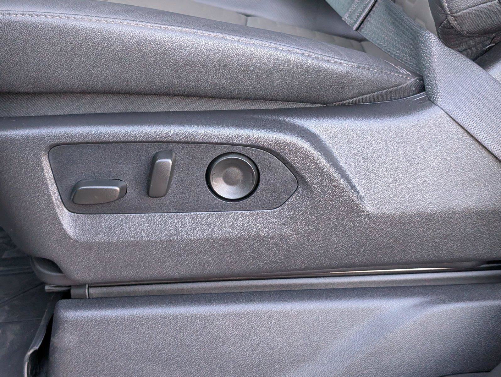Used 2026 Chevrolet Silverado 2500 ZR2 AWD/4WD image 18