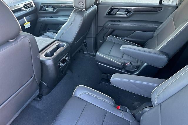 New 2025 GMC Yukon XL Elevation AWD/4WD image 12