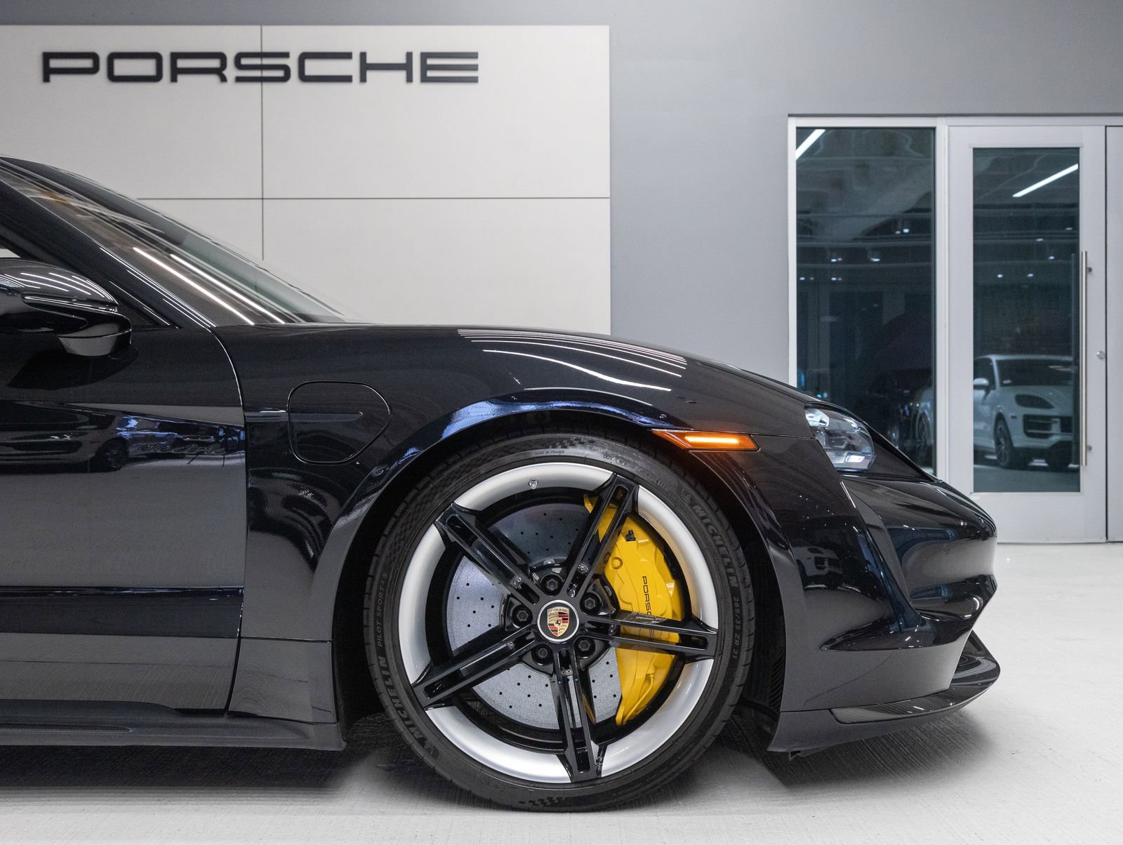 Certified 2021 Porsche Taycan Turbo S image 11