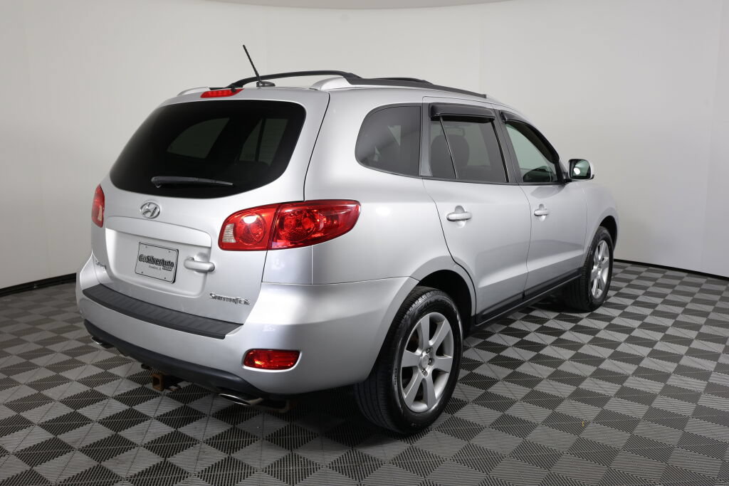 Used 2007 Hyundai Santa Fe SE FWD image 2