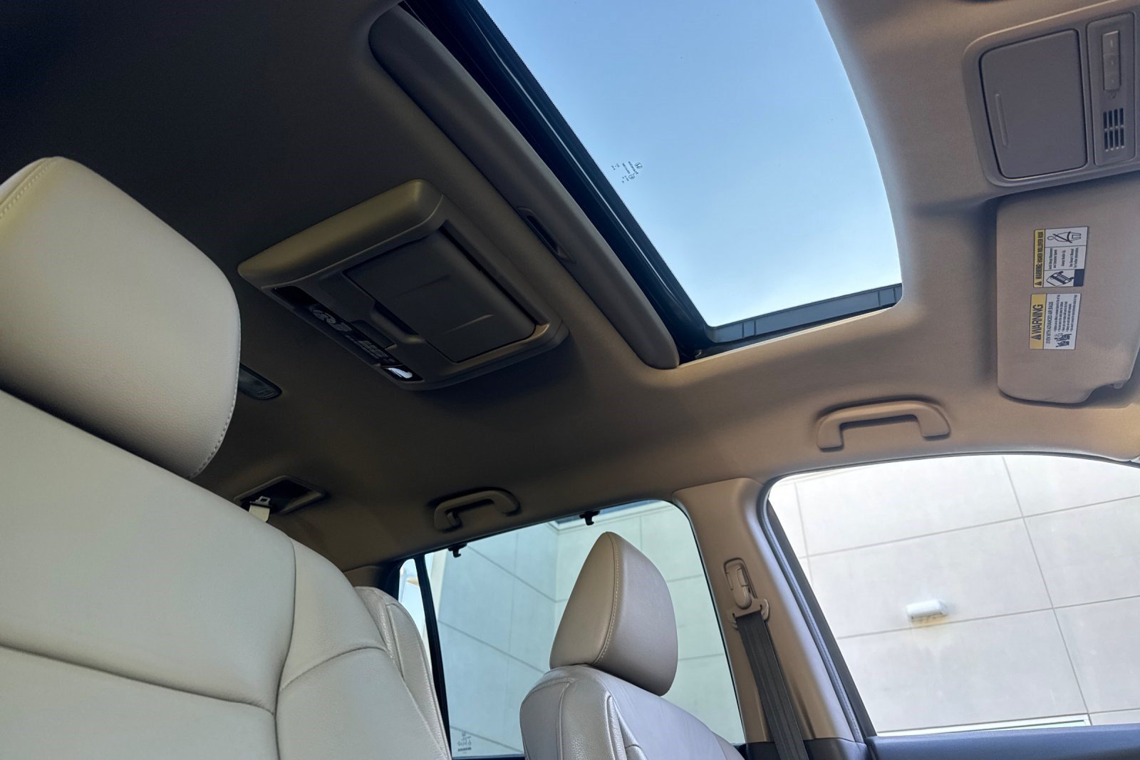 Used 2016 Honda Pilot Touring image 25