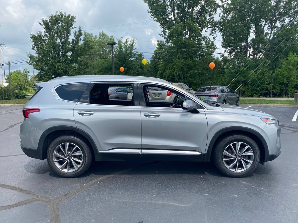 Used 2020 Hyundai Santa Fe SEL w/ Convenience + Premium Package AWD/4WD image 12