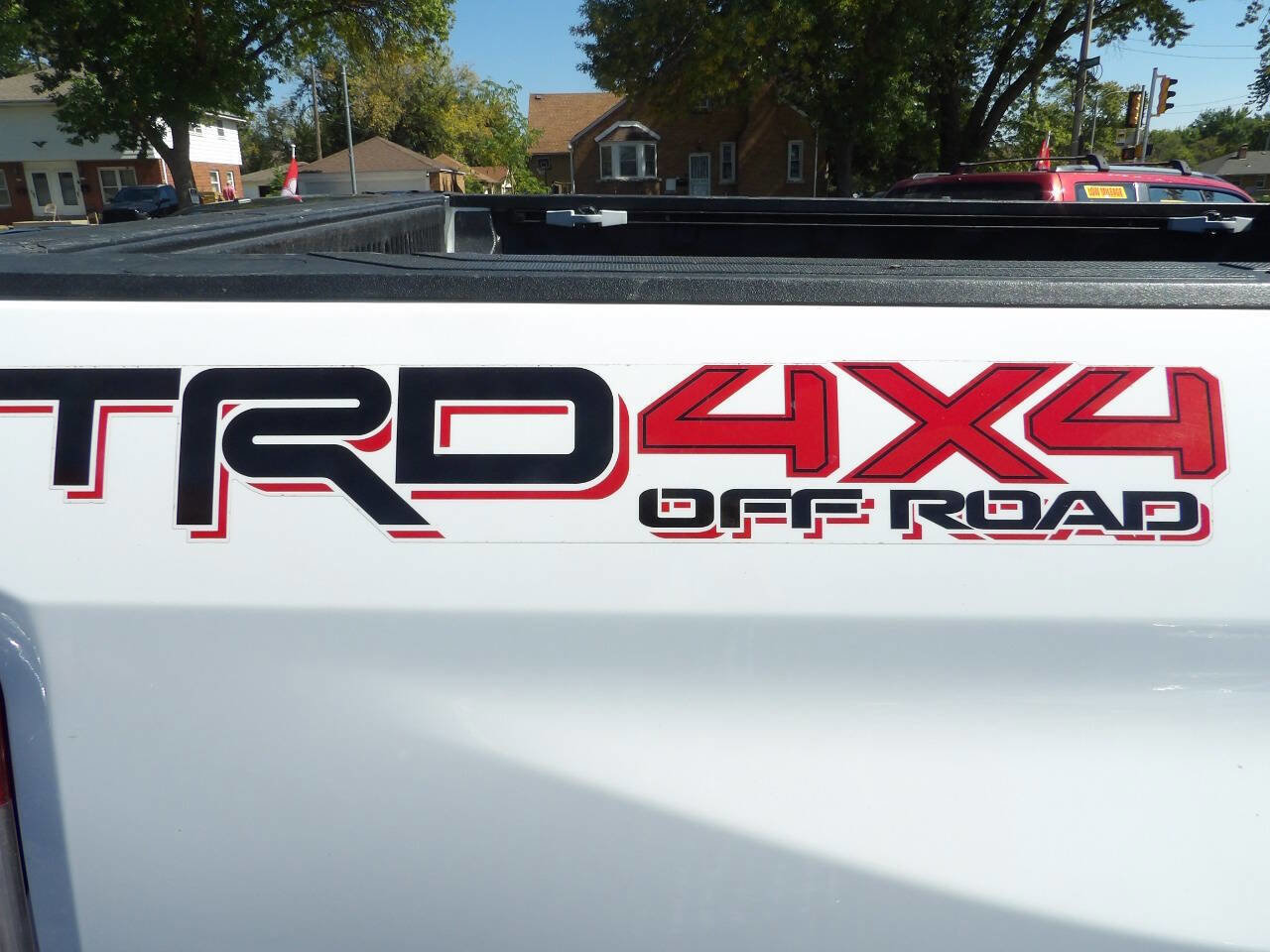 Used 2016 Toyota Tundra SR5 image 7